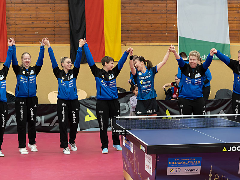 a&o sponsors the table Tennis Team ttc Berlin eastside.