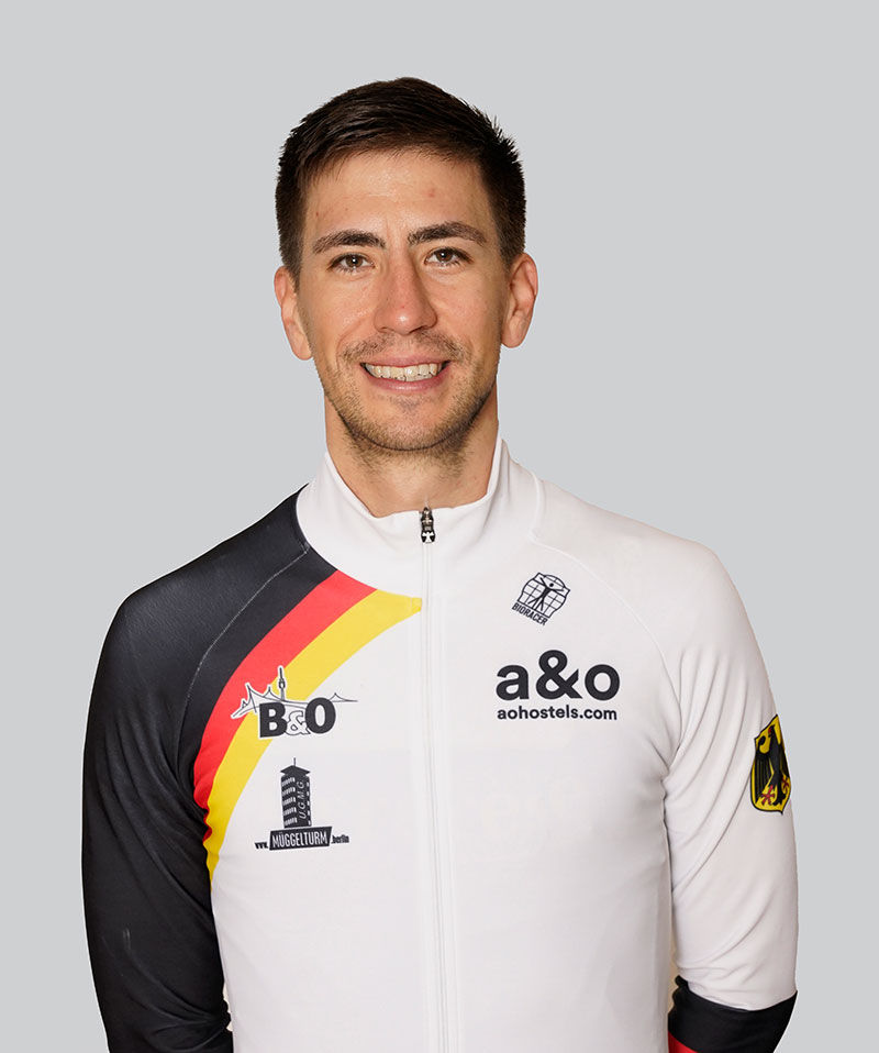 a&o sponsors speed skating - Felix Rhijnen.